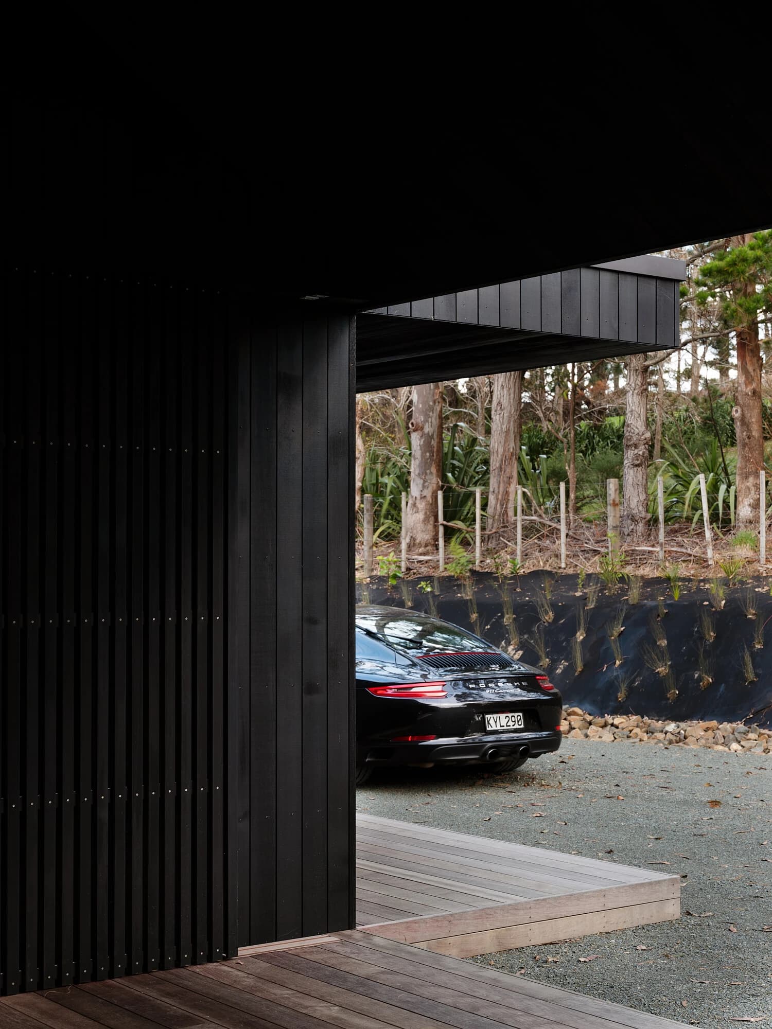 The 60 x 6 House - Image 17