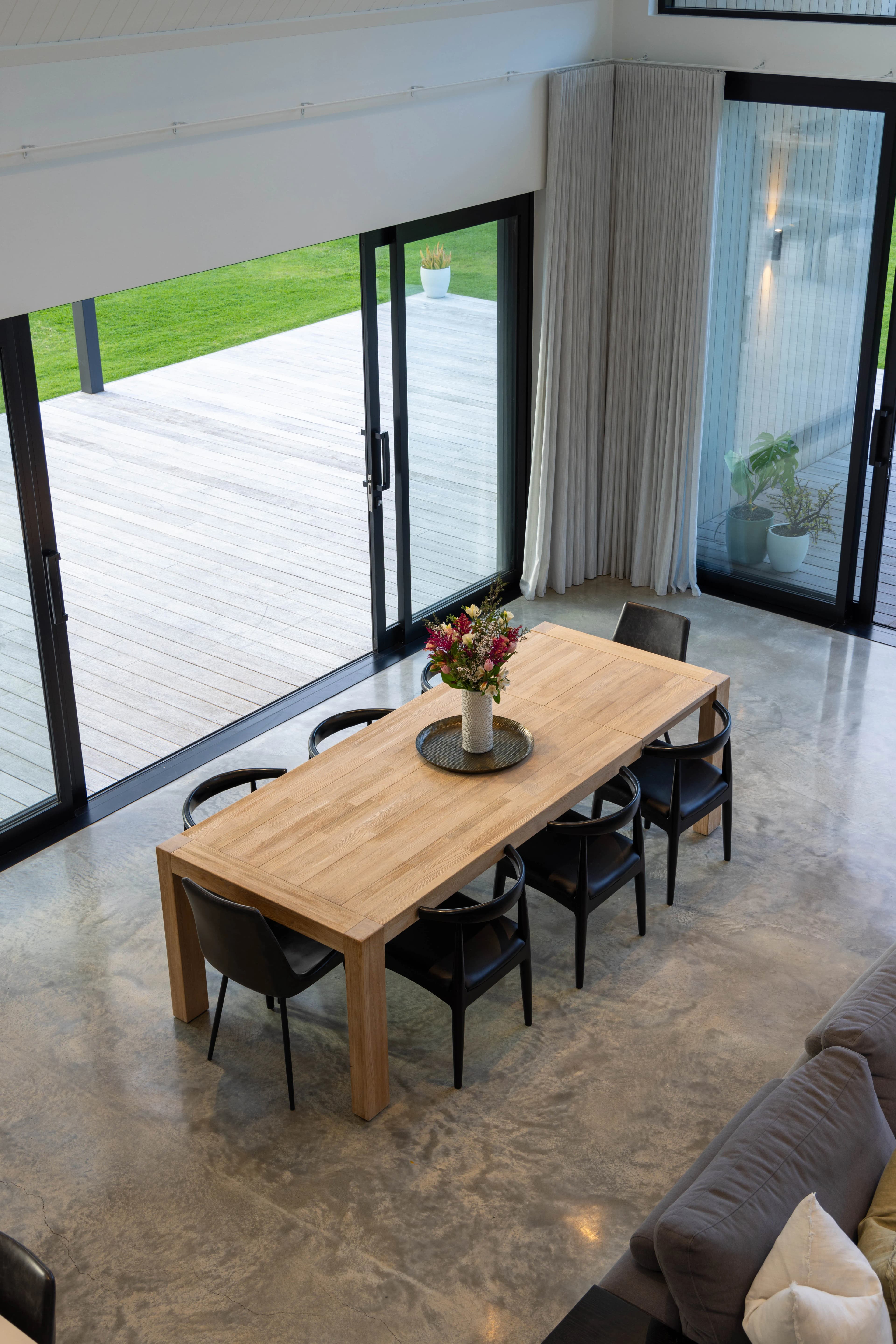 The Barn House - Image 41