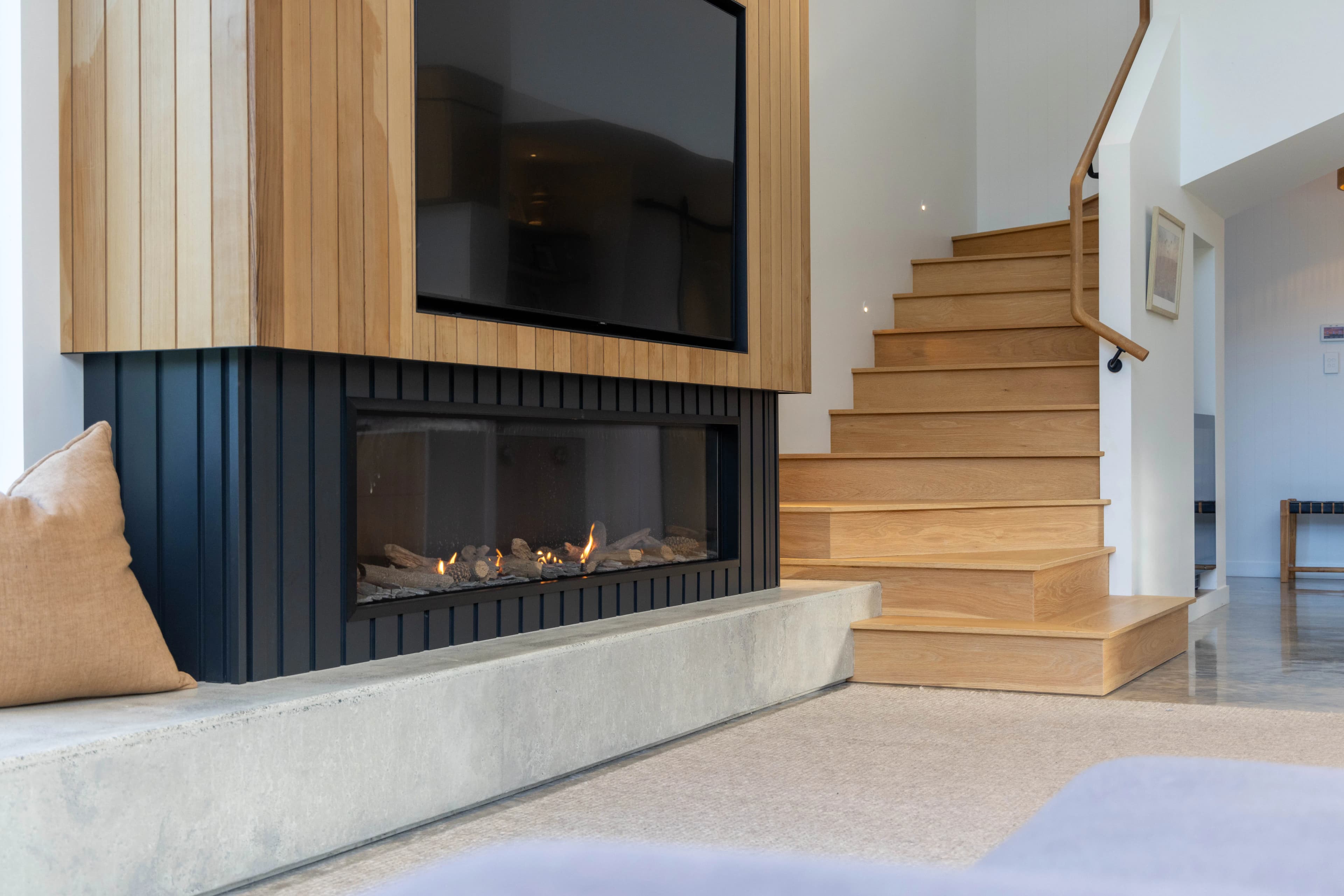 The Barn House - Image 48
