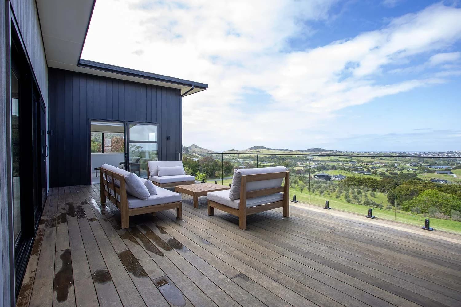 The Hilltop House - Image 15