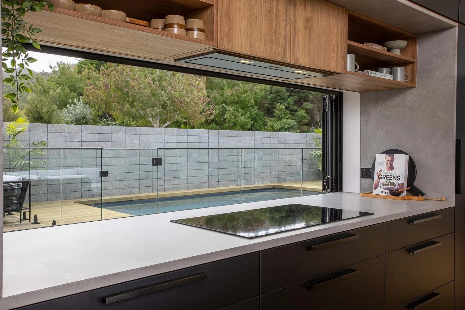 The Hilltop House - Image 33