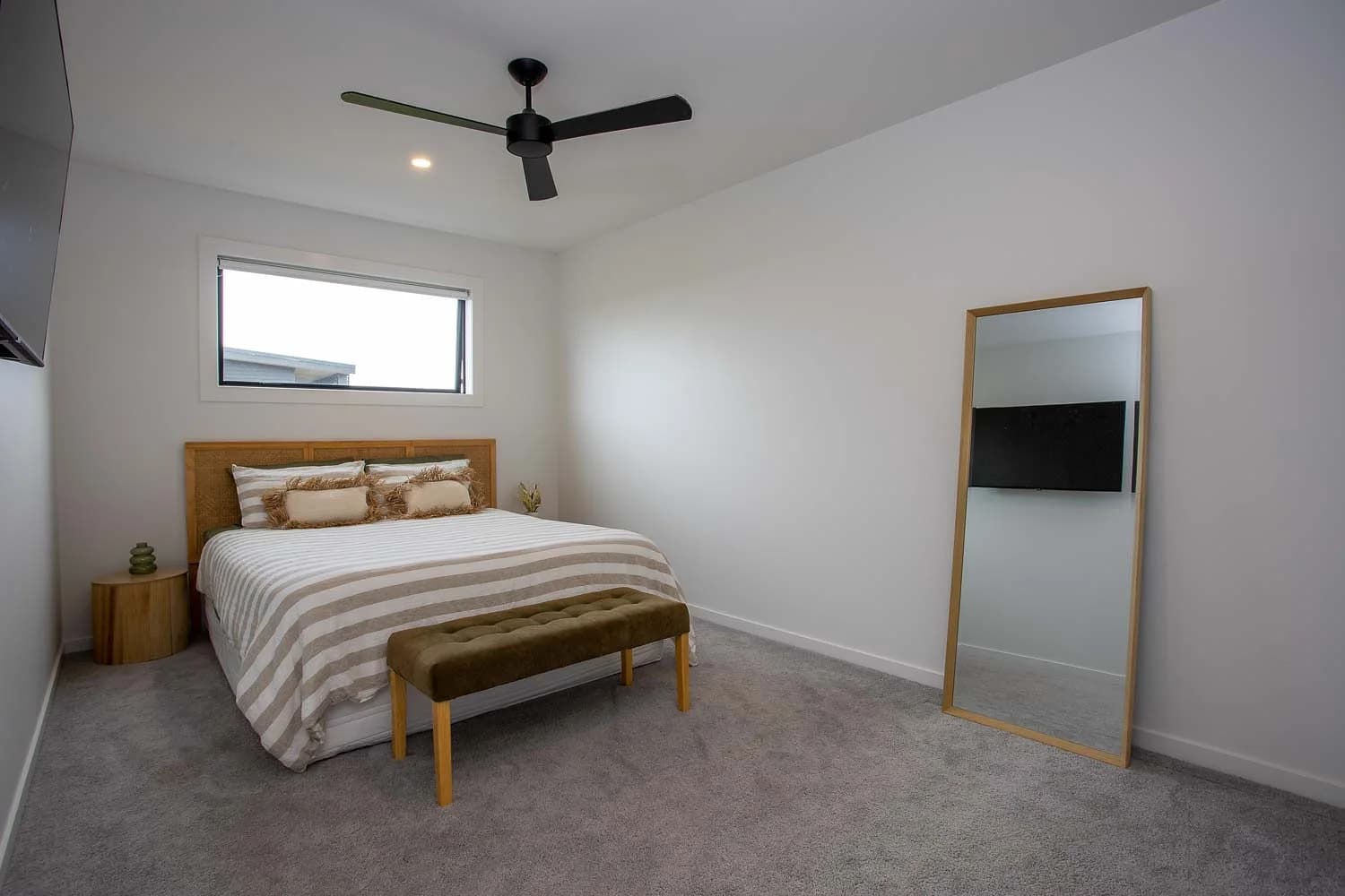 The Hilltop House - Image 50