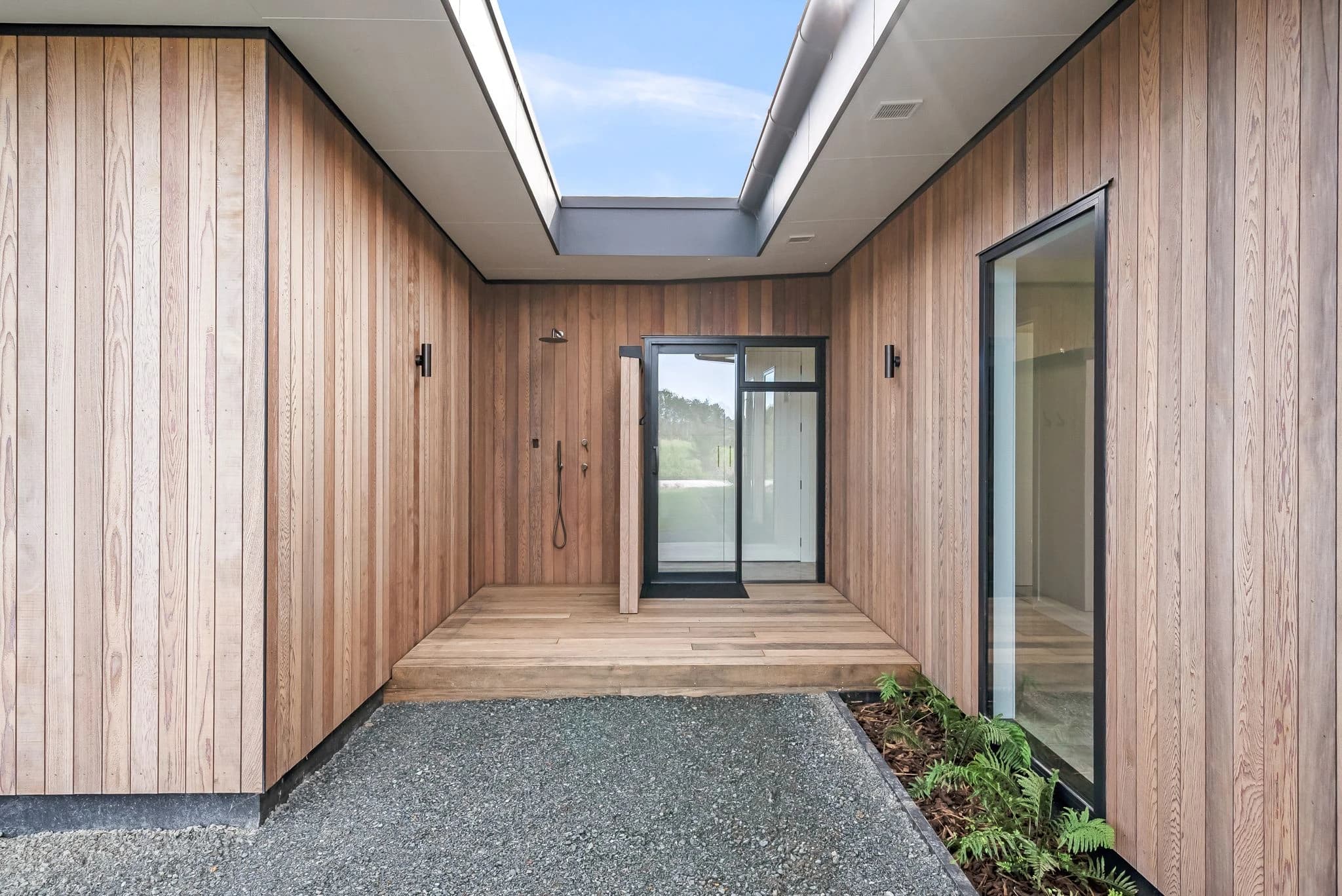 The Ocean View House - Image 23