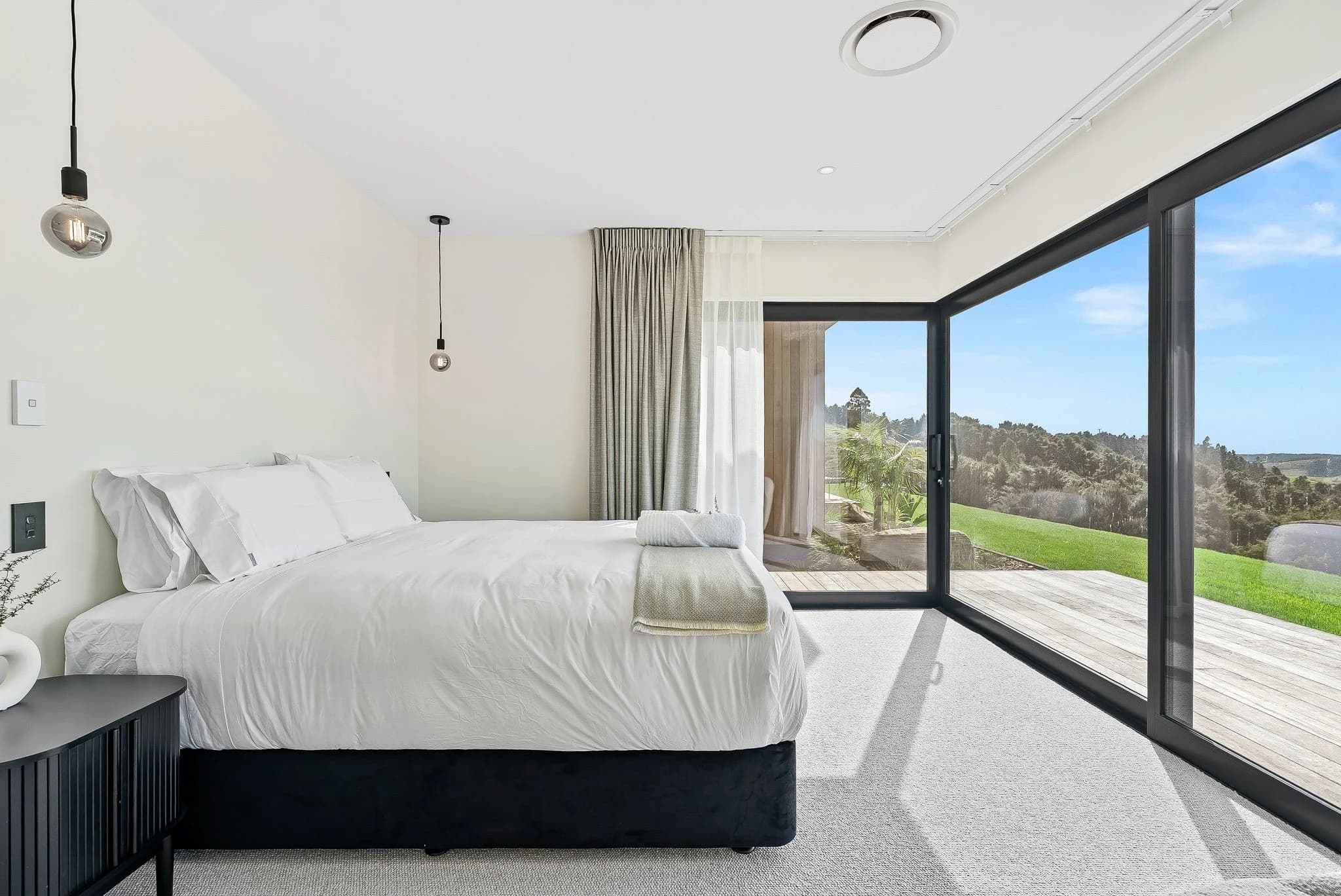 The Ocean View House - Image 47