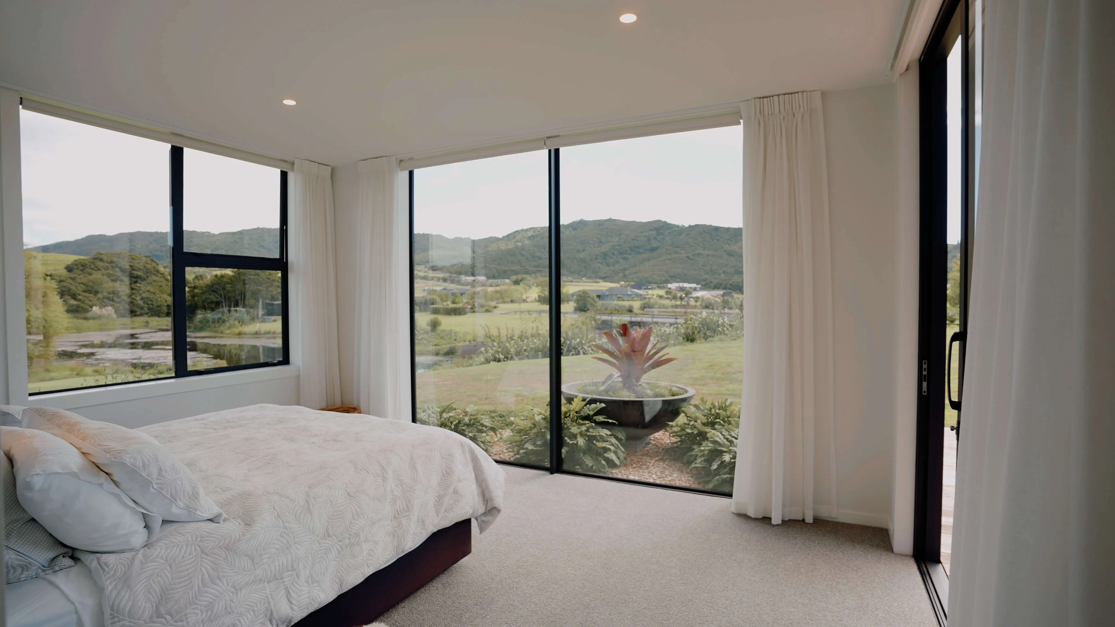 The Gate House - Image 5